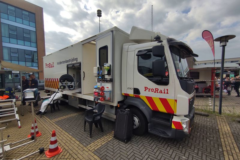 Incidentenbestrijders van ProRail op de brandweerdag in Purmerend